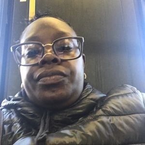 Meet your Posher, Latisha